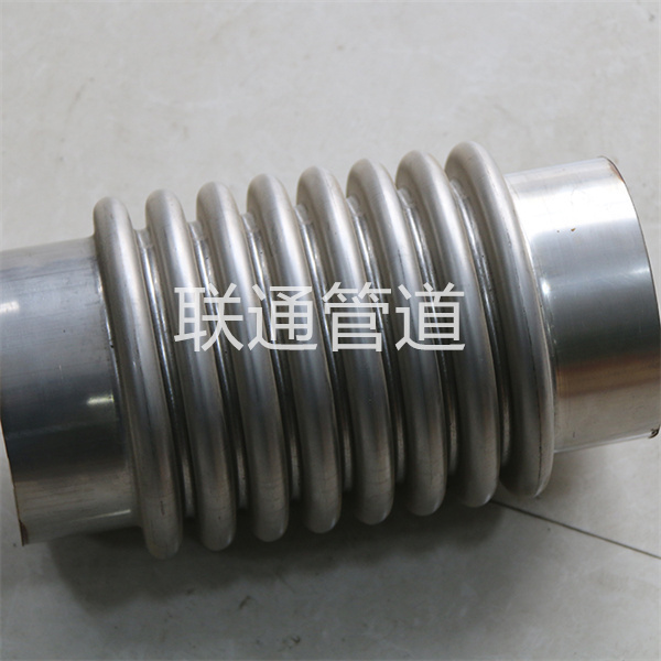 蒸汽管道51漫画APP官方网站多少米设一个